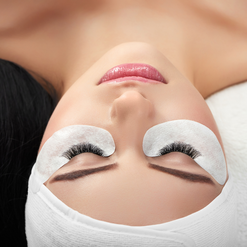 Luscious Lashes: Top Aftercare Tips for Maintaining Eyelash Extensions